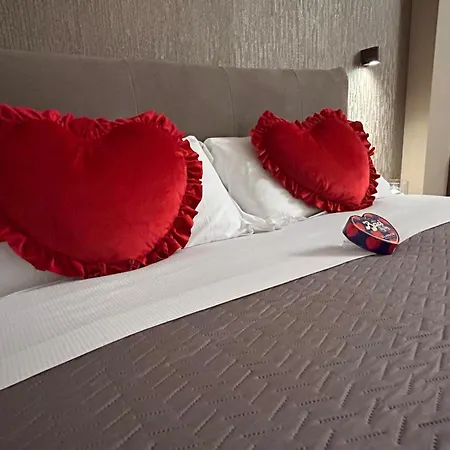 Cavour 130 Bed & Breakfast 3*