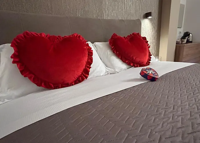 Cavour 225 Bed & Breakfast 3*